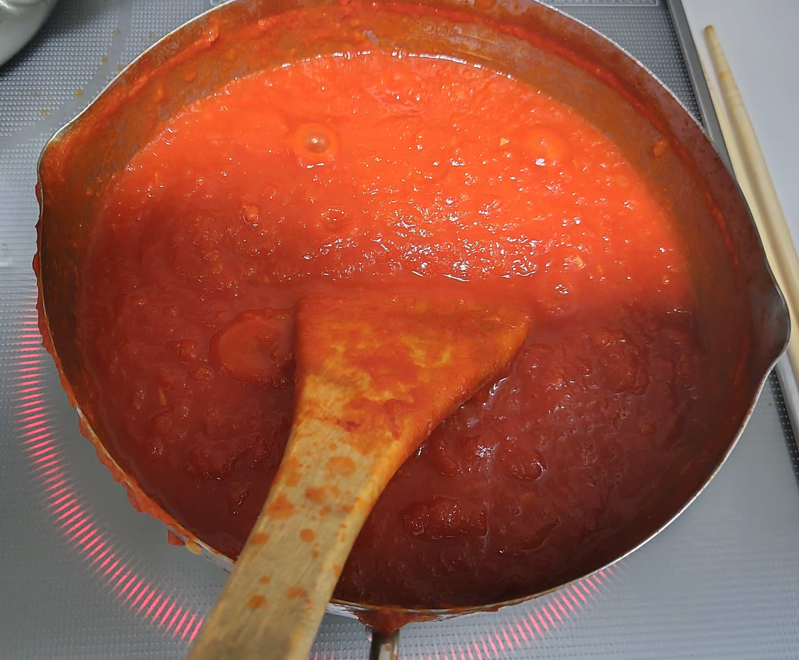 トマト缶で作るトマトソース